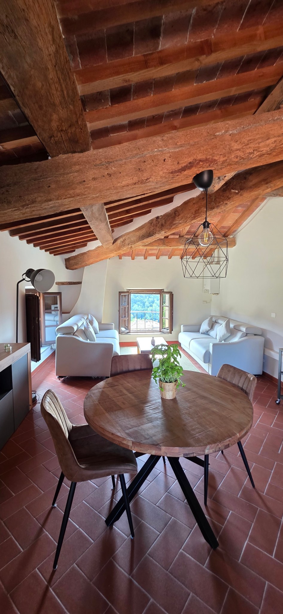 Open-plan apartment in Castello di Alica, Palaia · photo 7