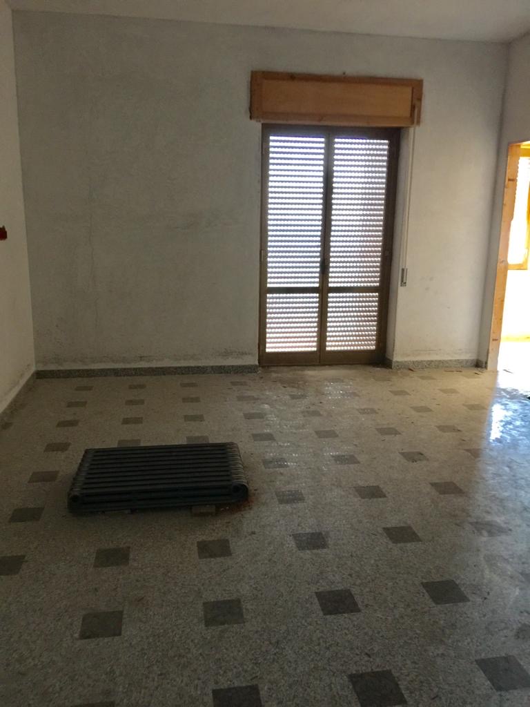 Three-bedroom apartment with sea views and private garage in Cetraro · photo 3